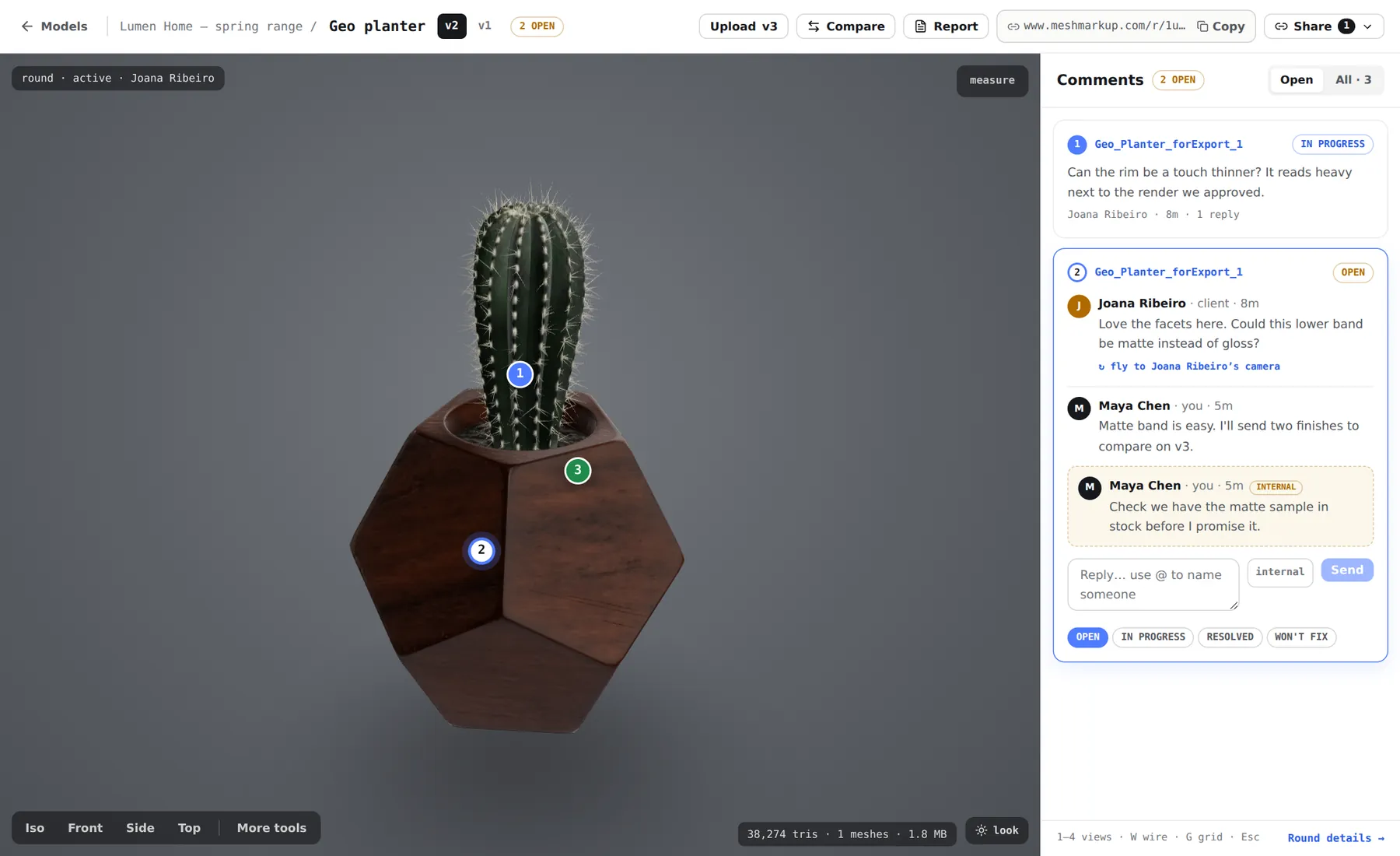 A note's thread with the reply box and status buttons